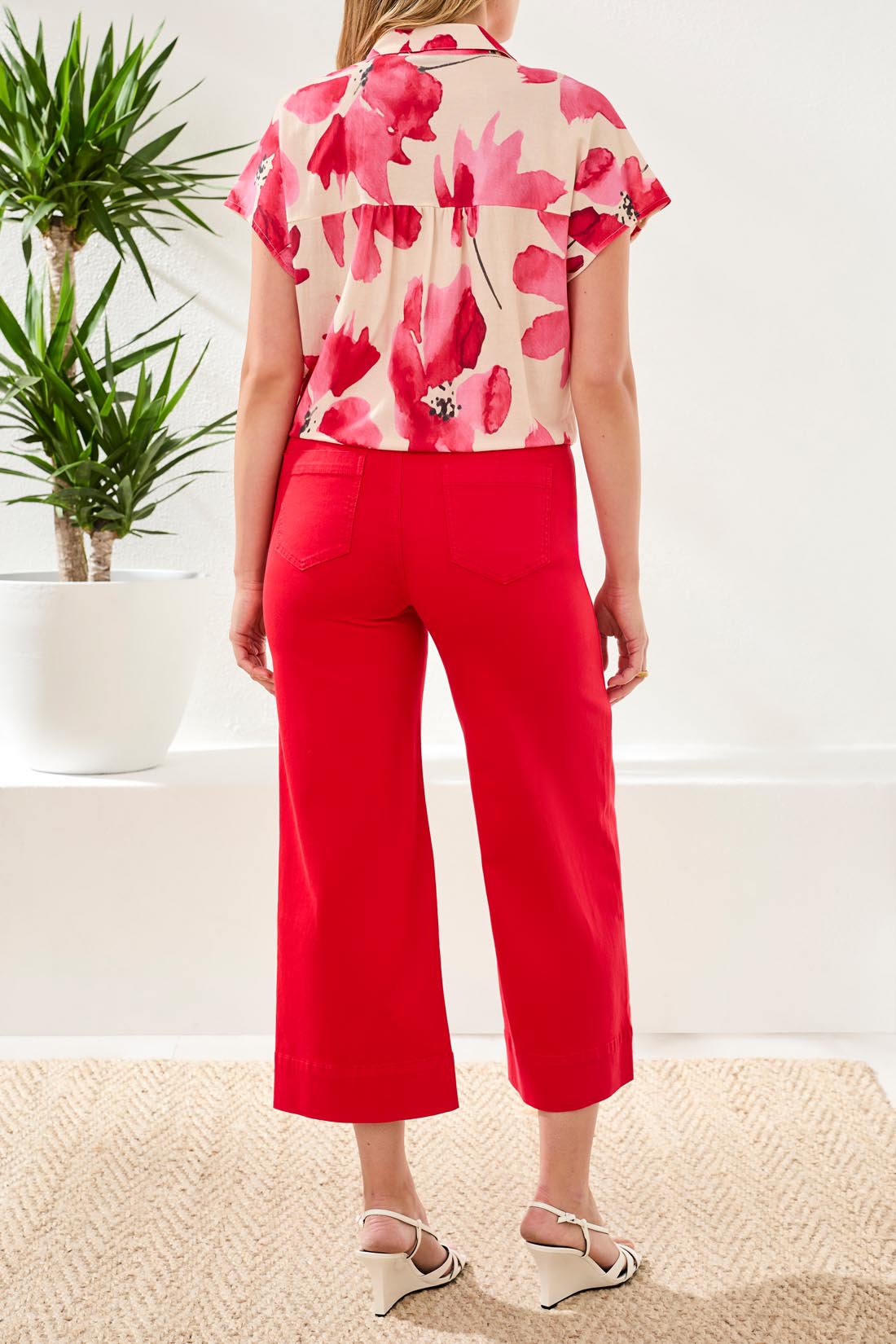 Short-Sleeve Top With Buttons &amp; Tie Front