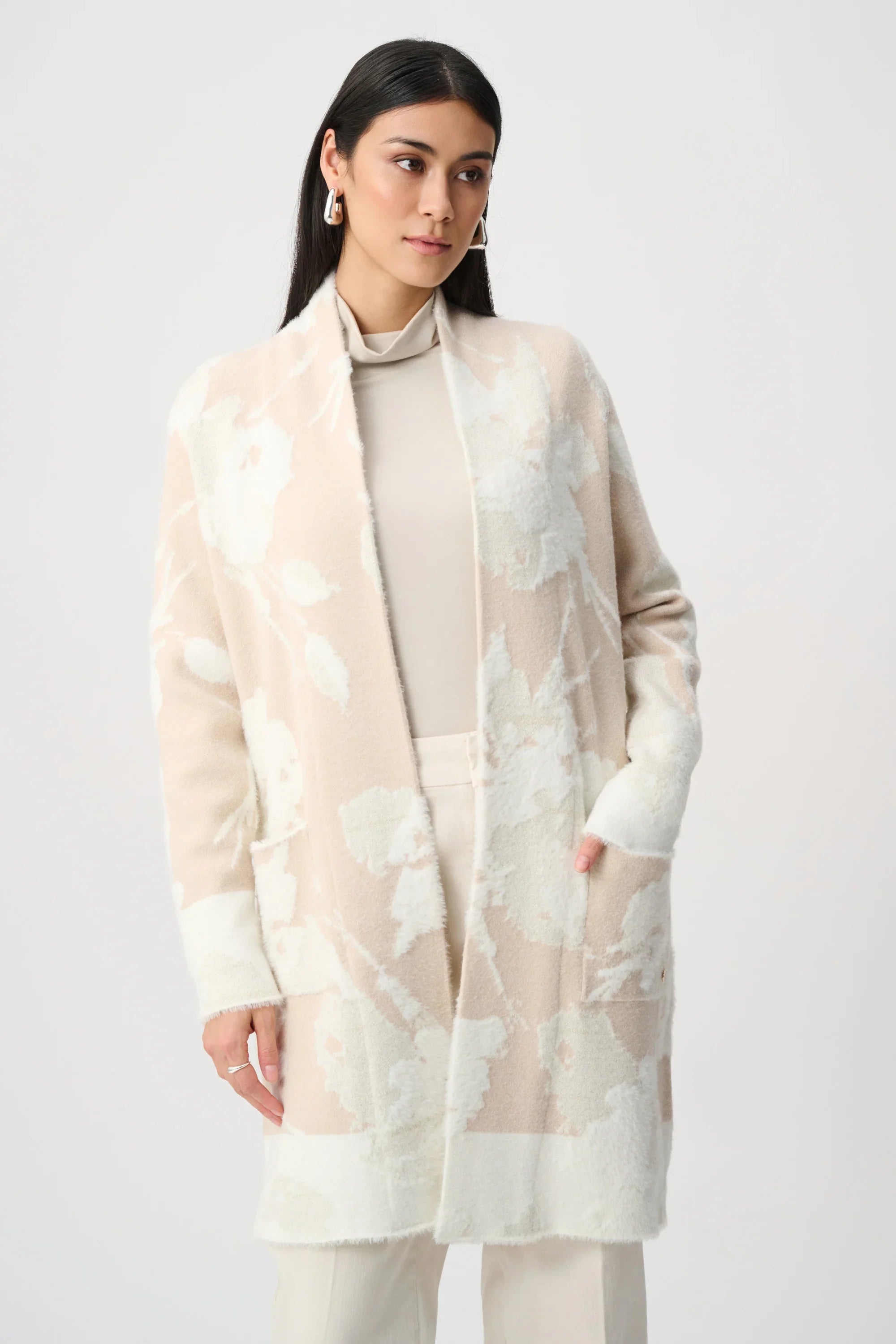 Abstract Print Feather Cardigan
