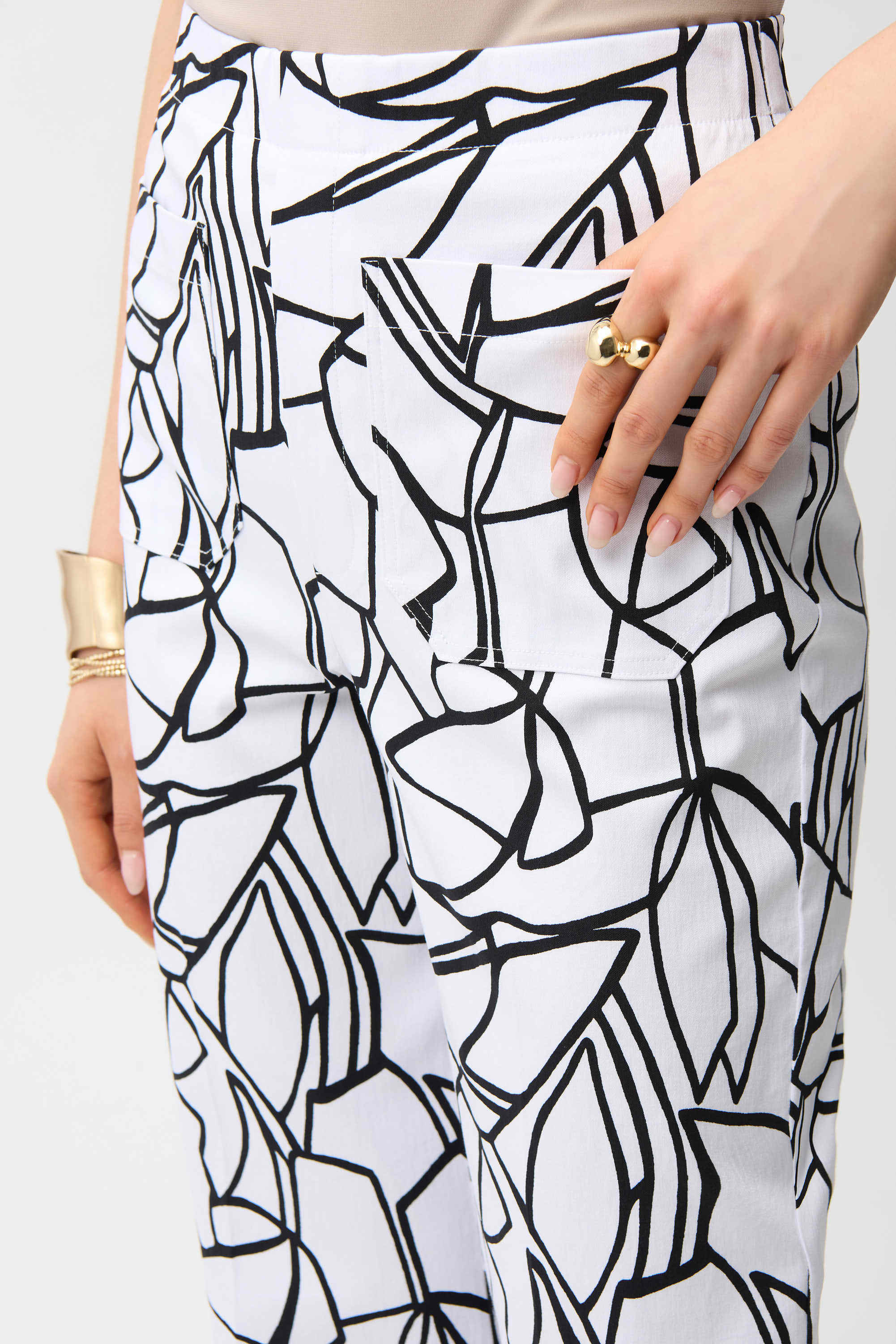 Abstract Print Wide Leg Pants
