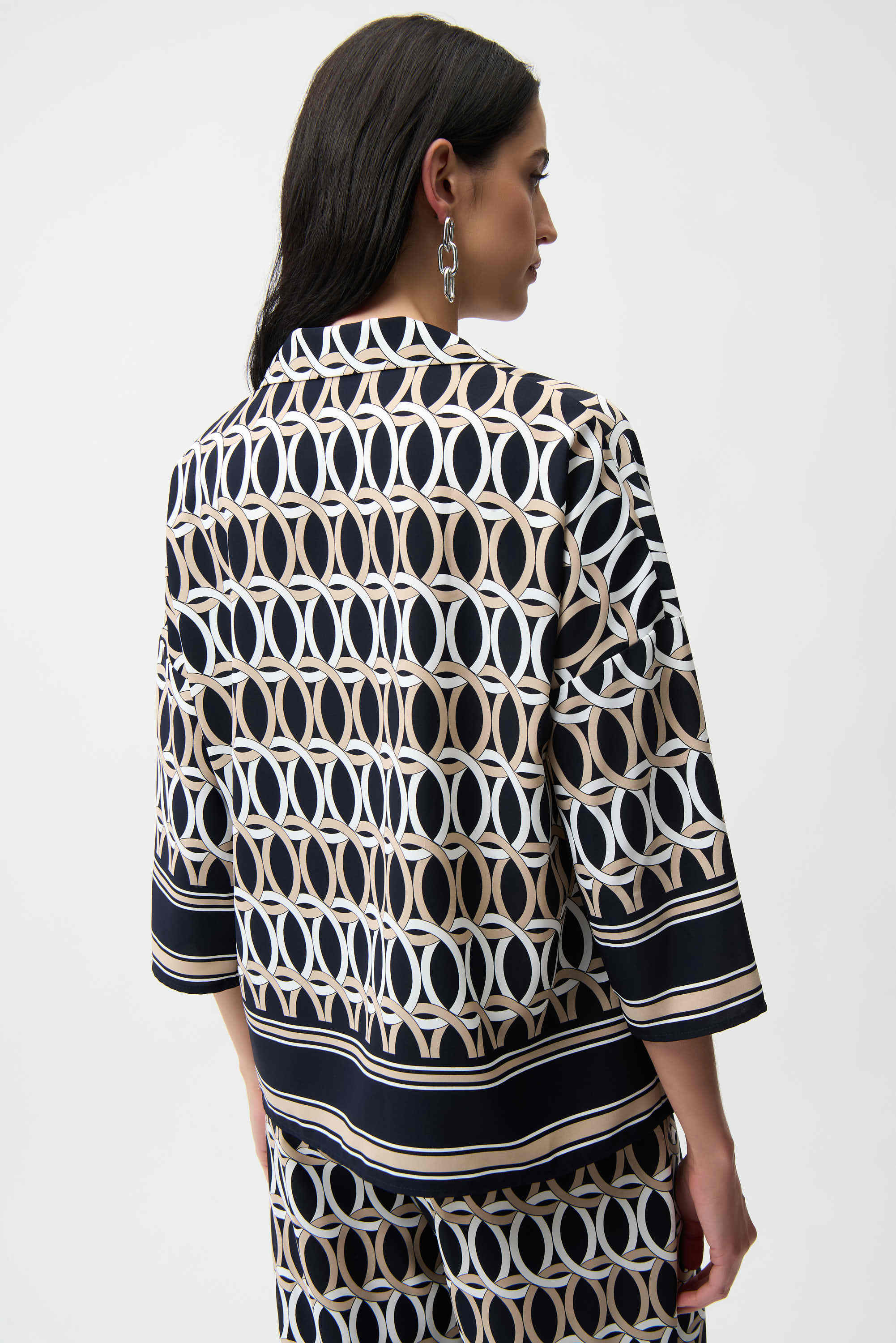 Chain Border Print Top