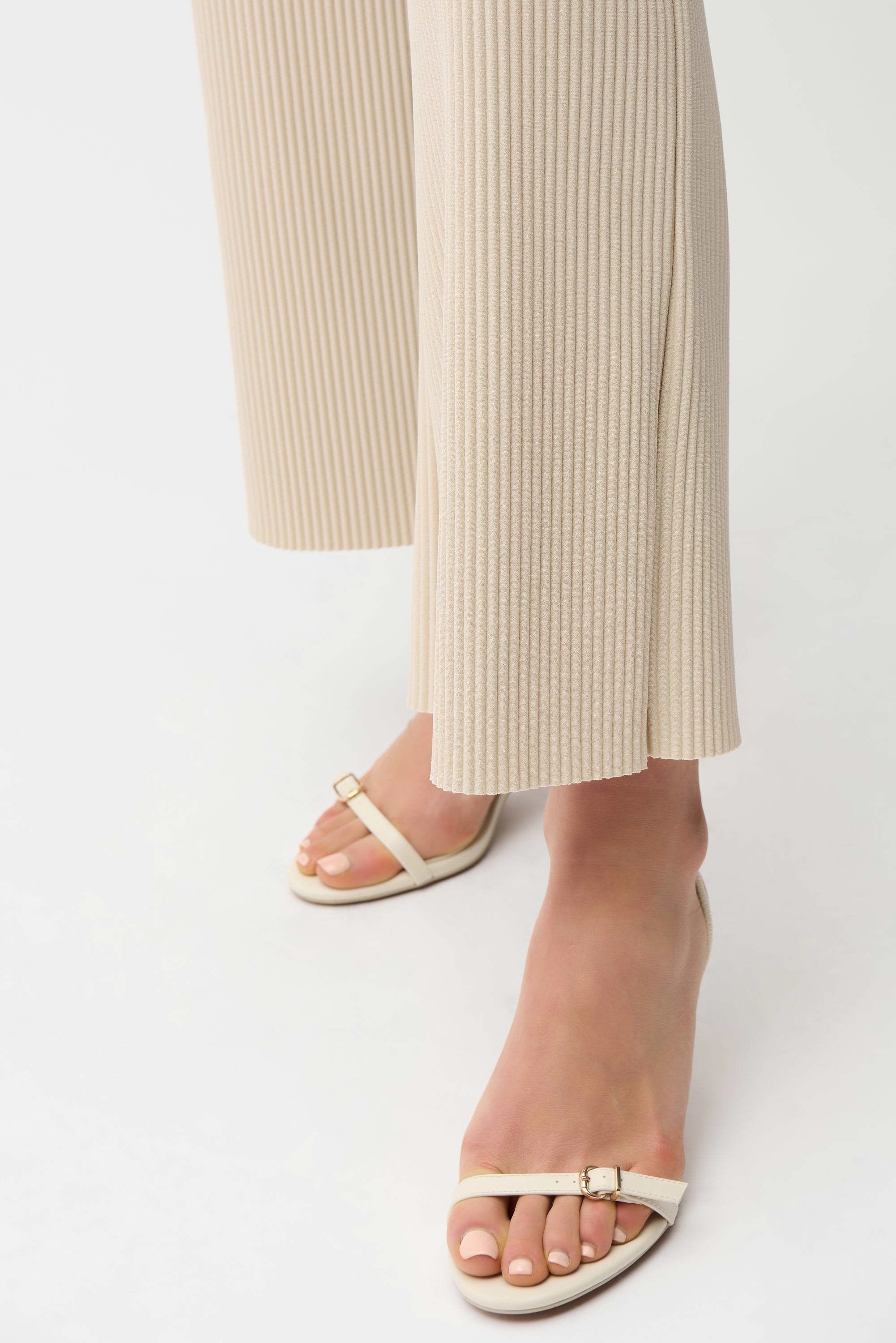 Pleated Wide Leg Scuba Pants