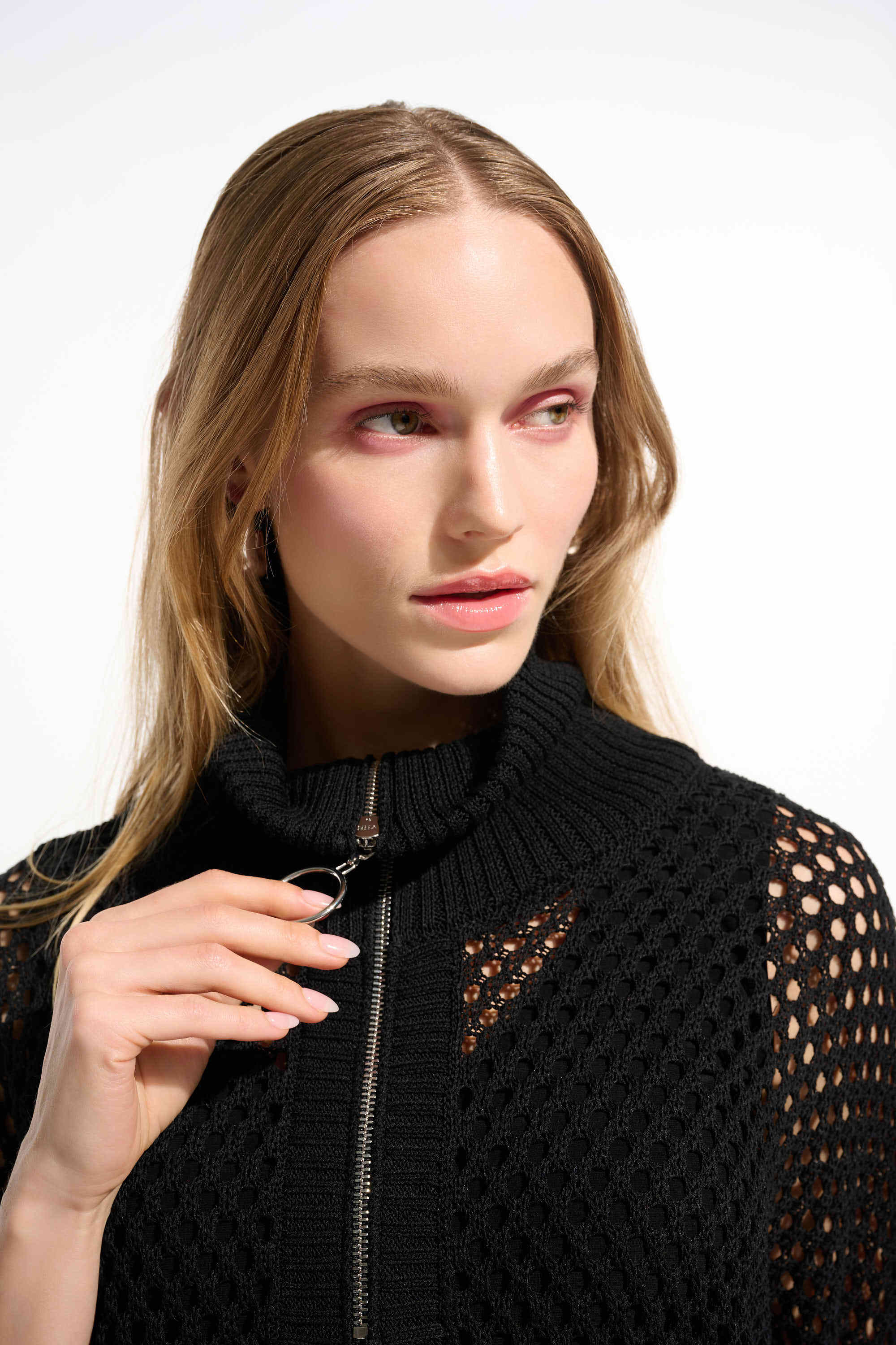 Zip Ribbed Boxy Sweater