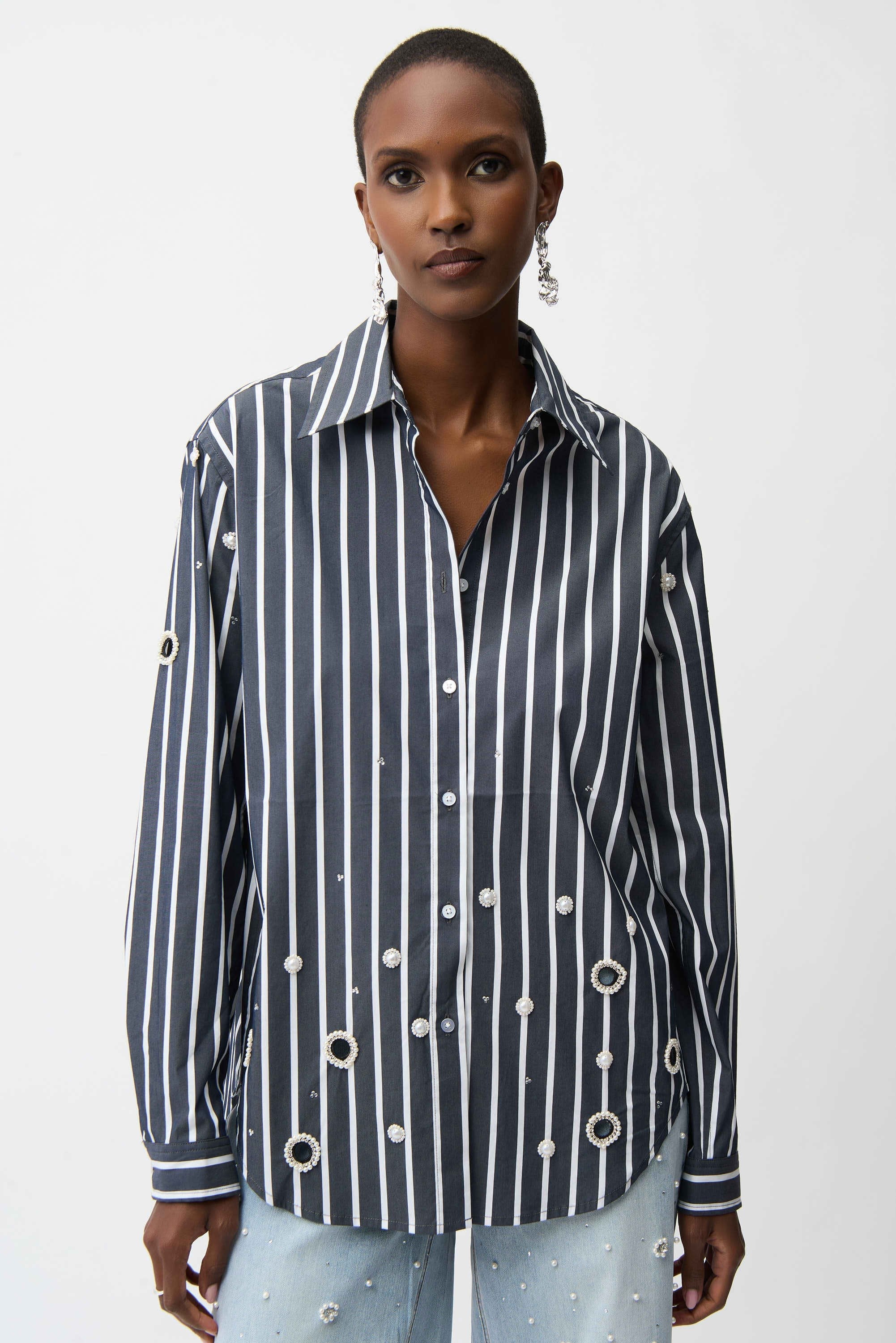Embellished Hem Crewneck Blouse