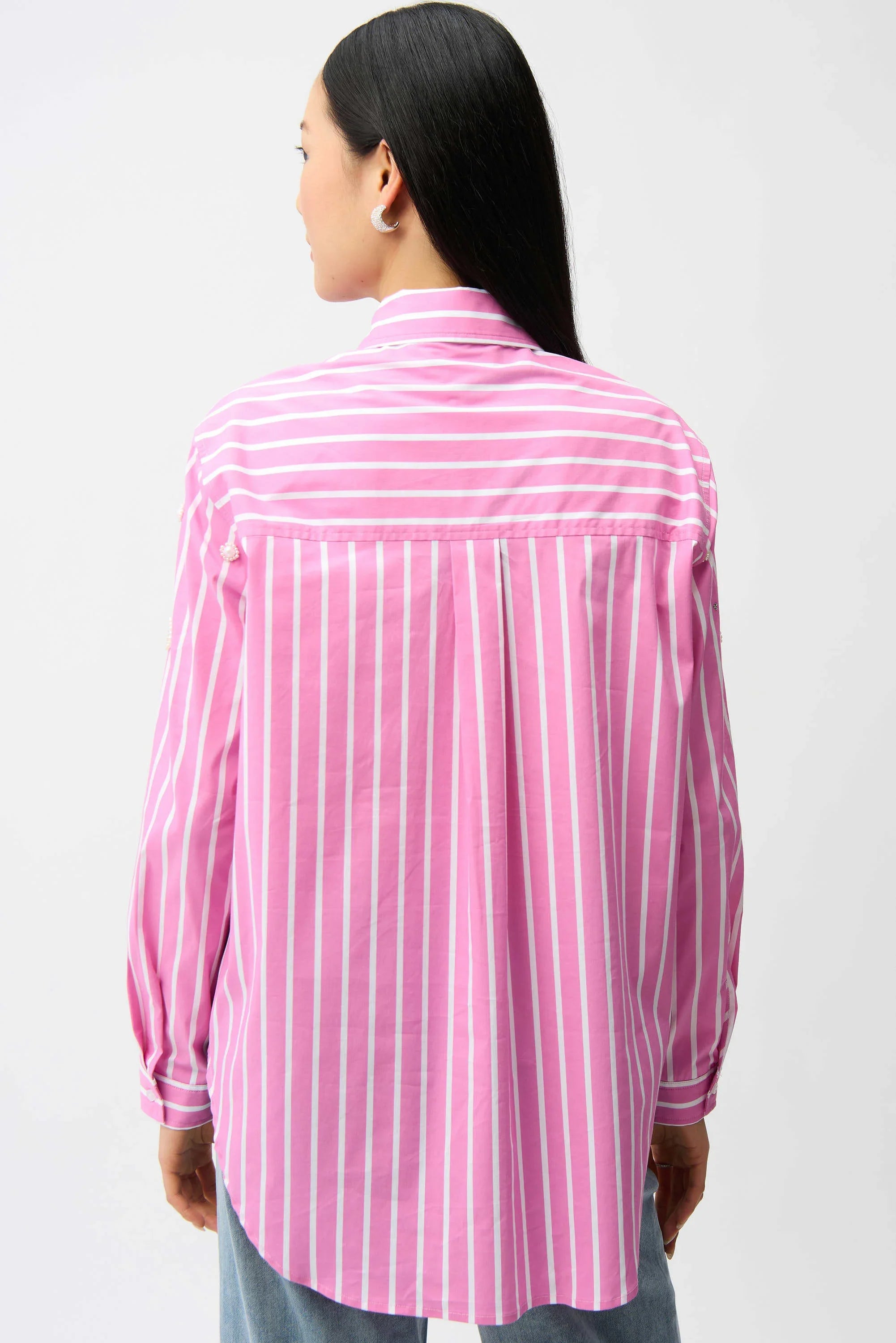 Embellished Hem Crewneck Blouse
