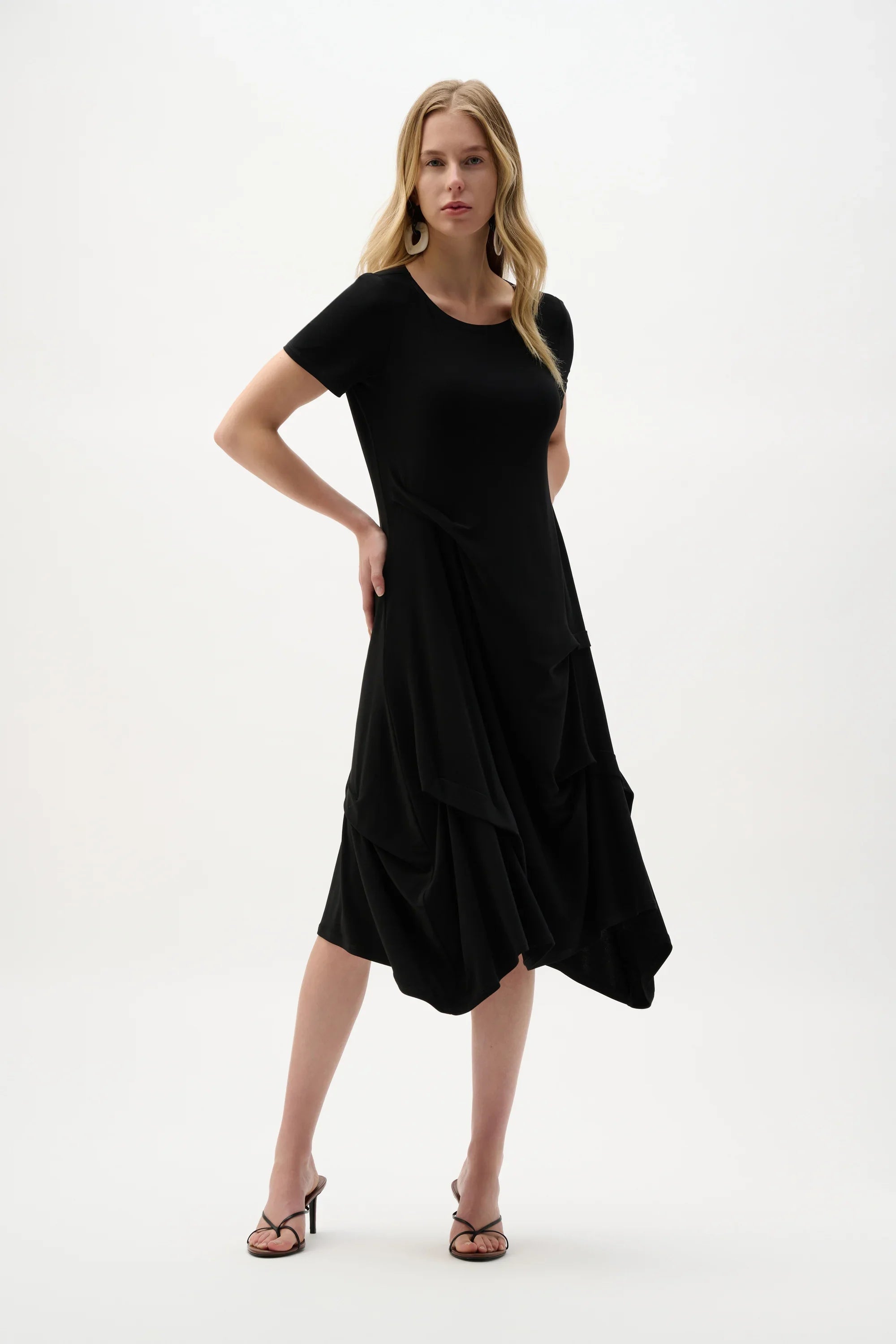 Boat Neck Trapeze Dress