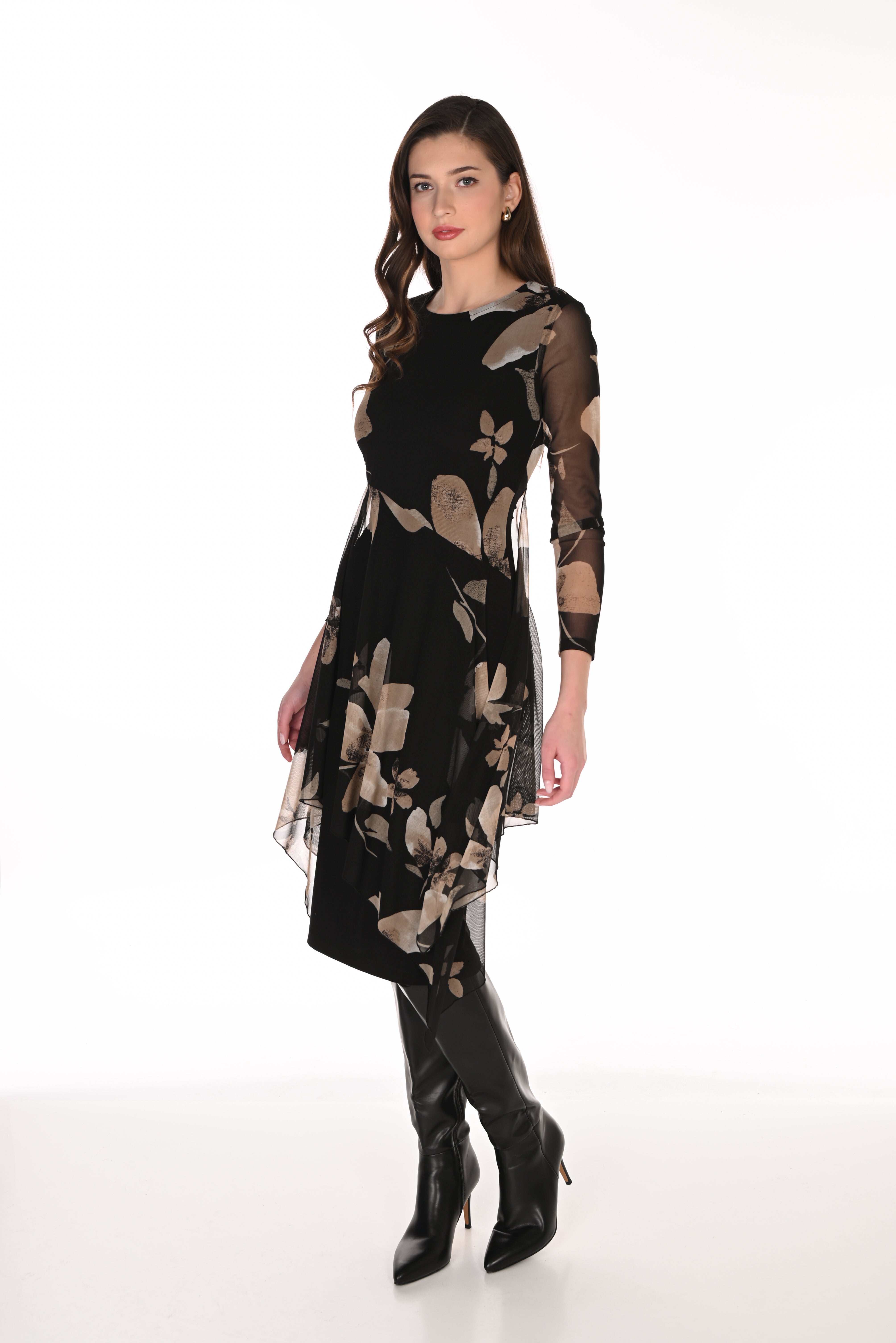 Frank Lyman Dress With Floral Chiffon Overlay - Style 263440