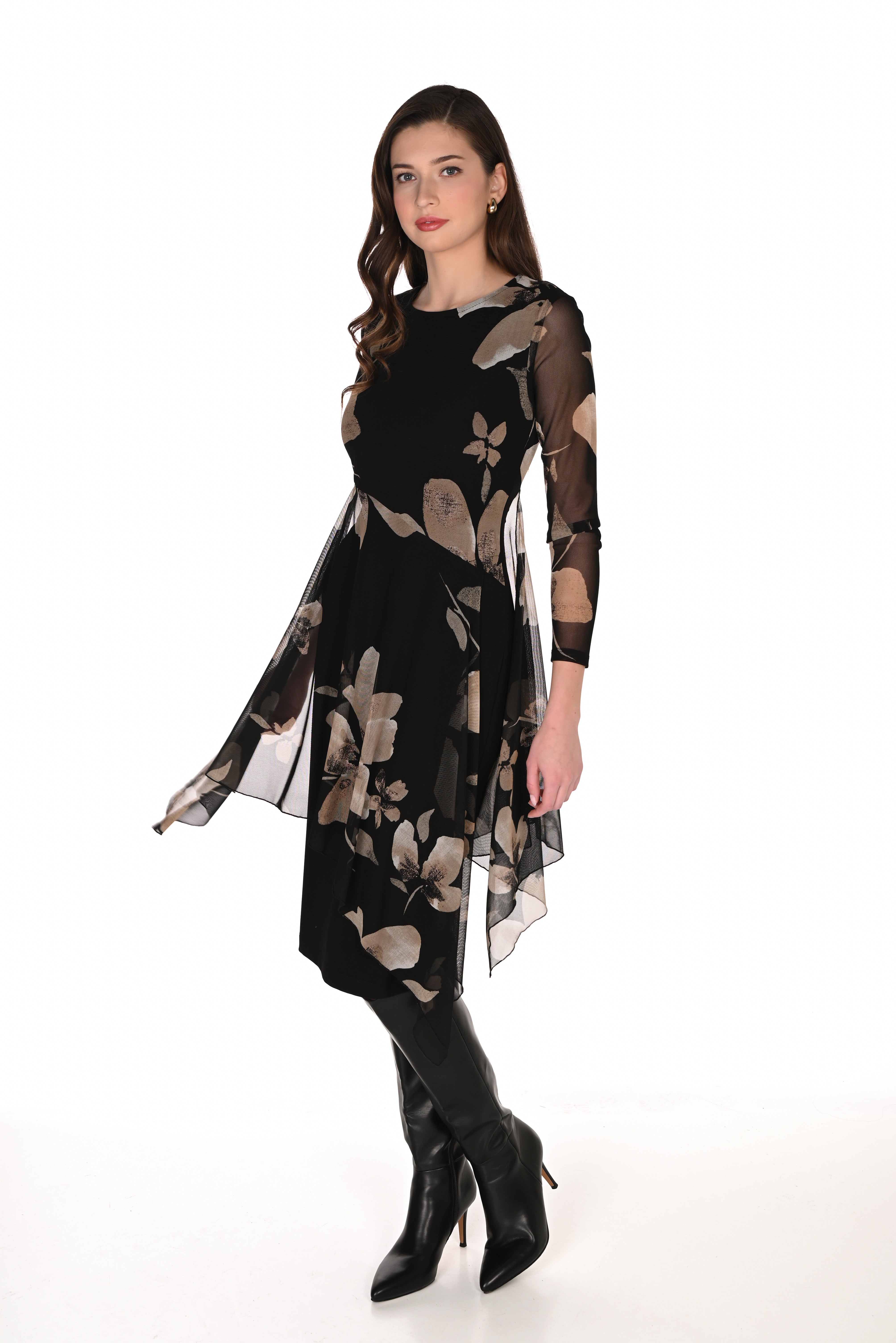 Frank Lyman Dress With Floral Chiffon Overlay - Style 263440