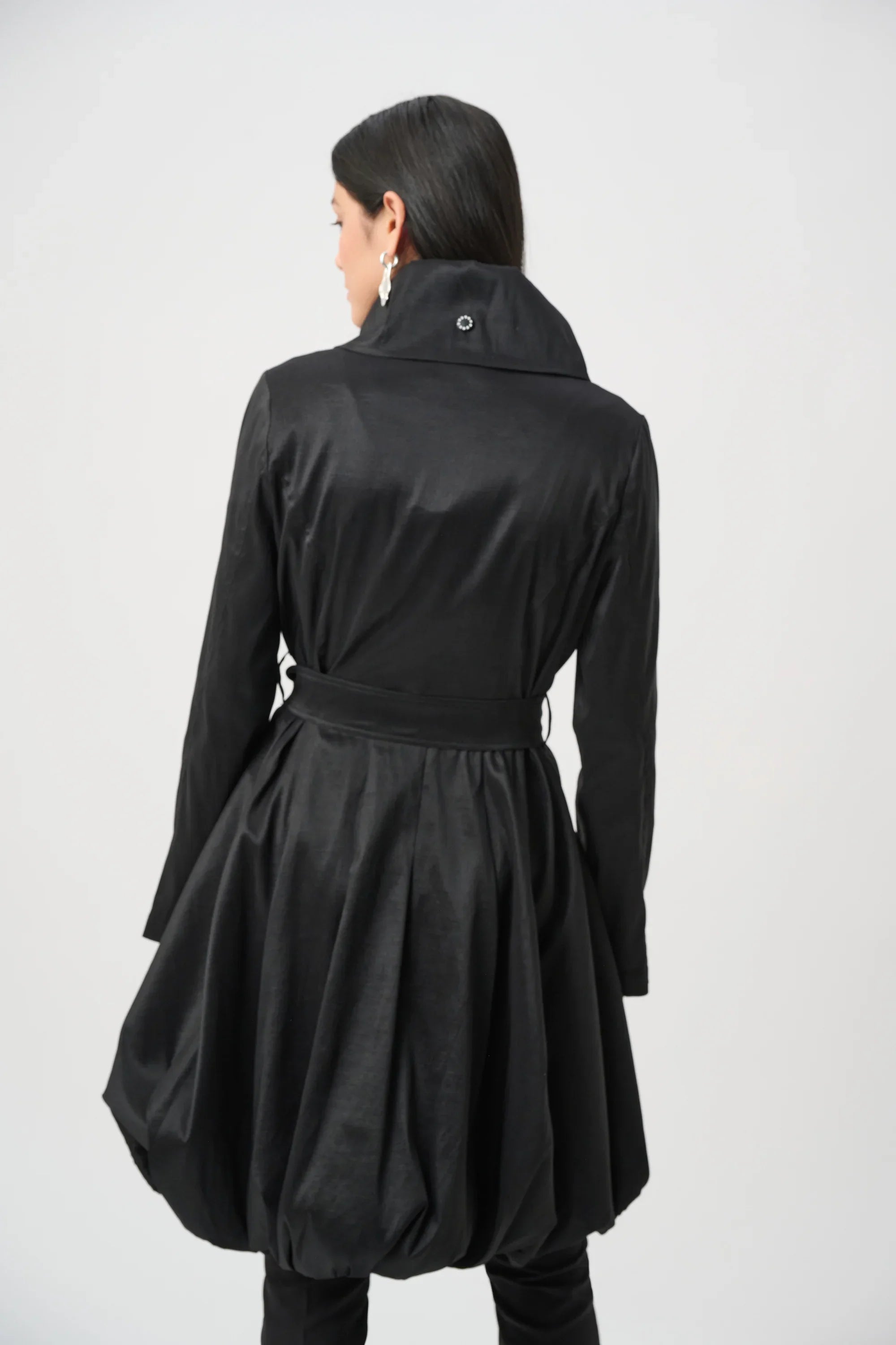 Stretch Taffeta Balloon Coat