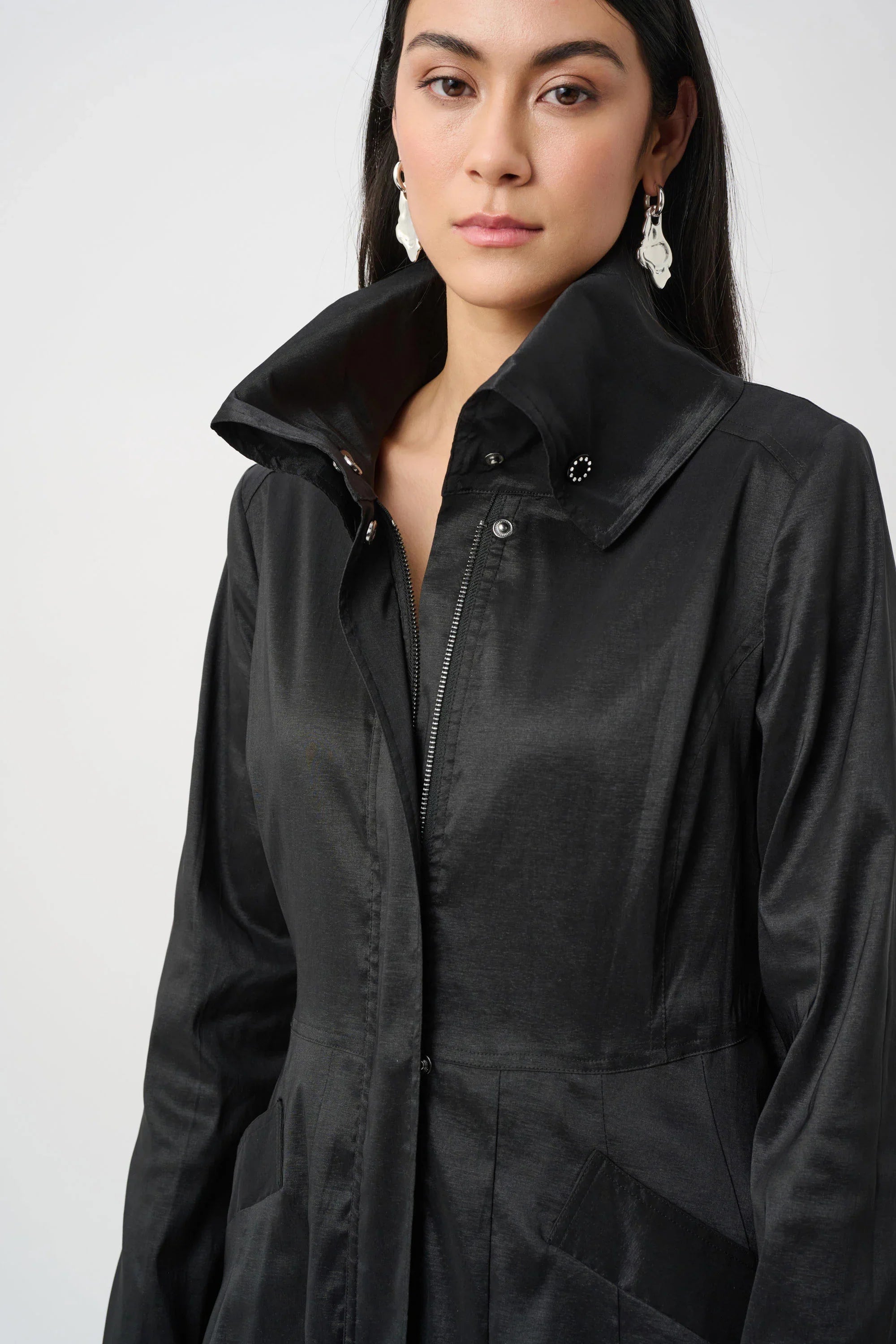 Stretch Taffeta Balloon Coat