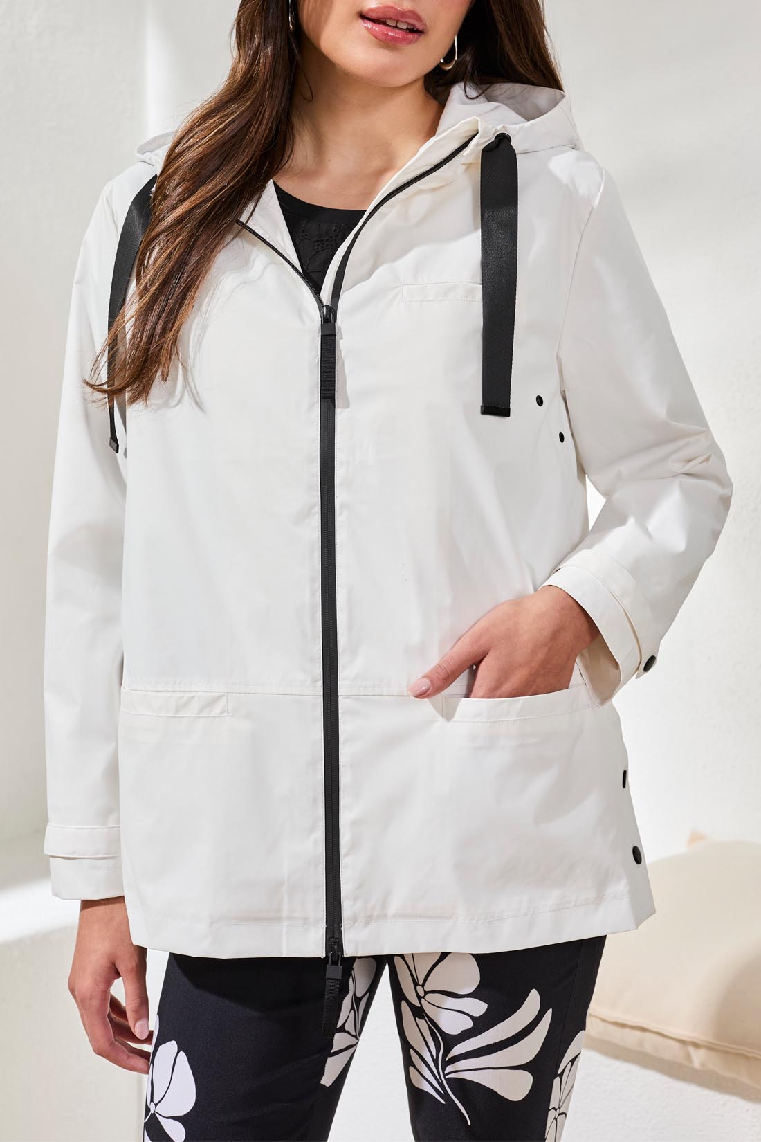 White Relaxed Jacket