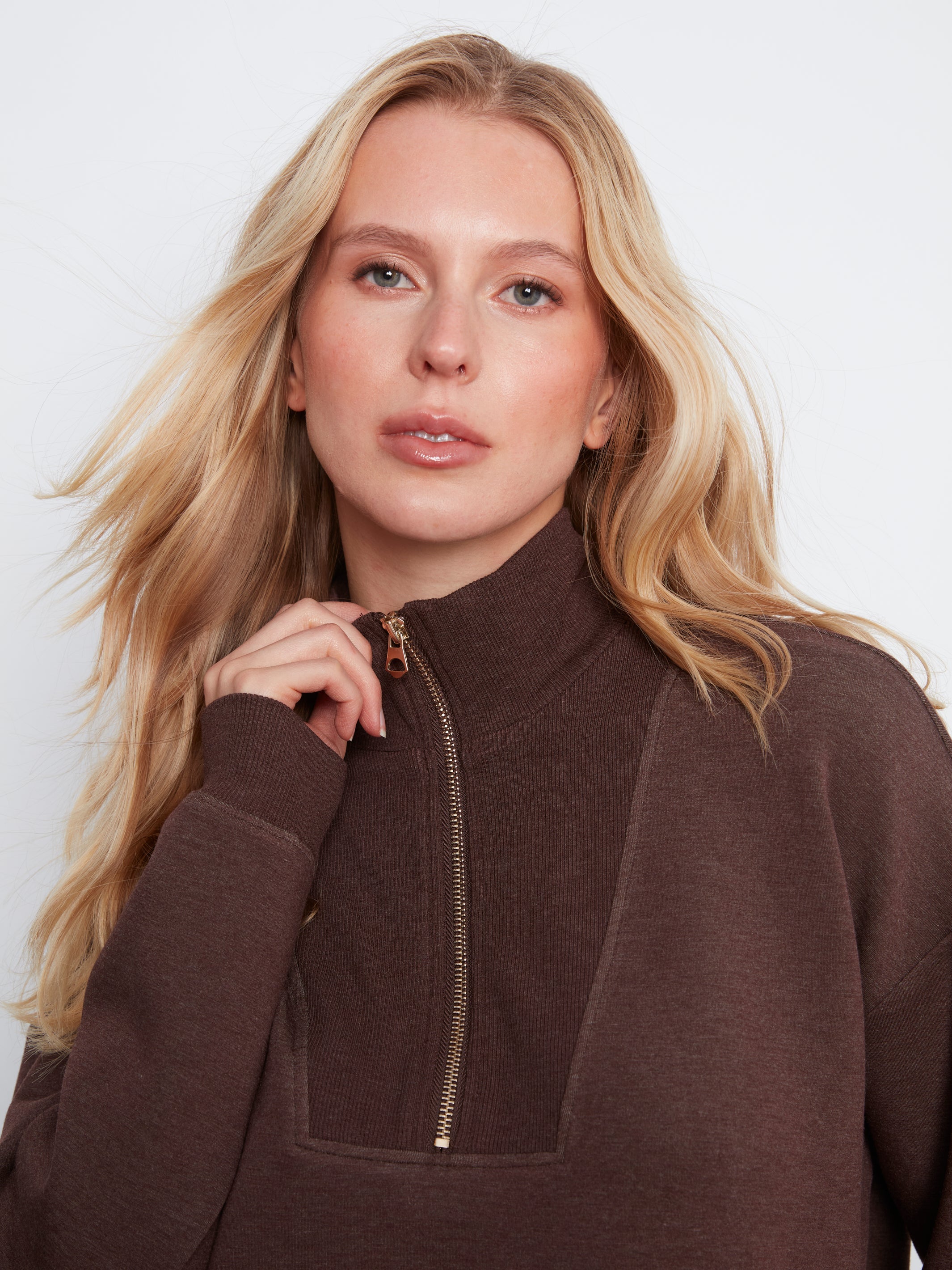 Half-Zip High Collar Sweatshirt