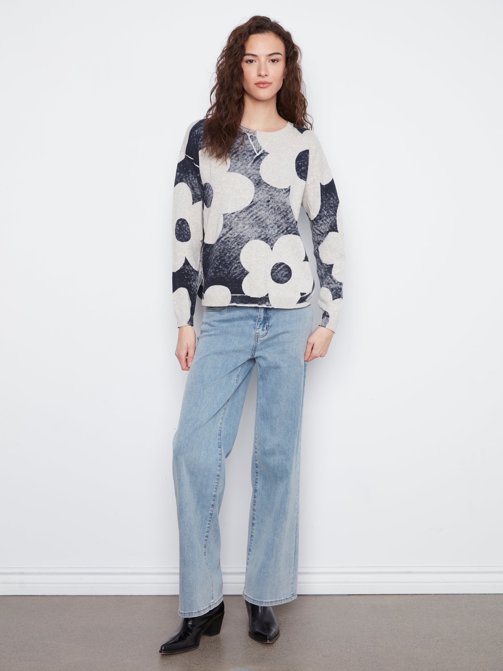Charlie B. Rounded Hem Printed Top Style C2010P-261B