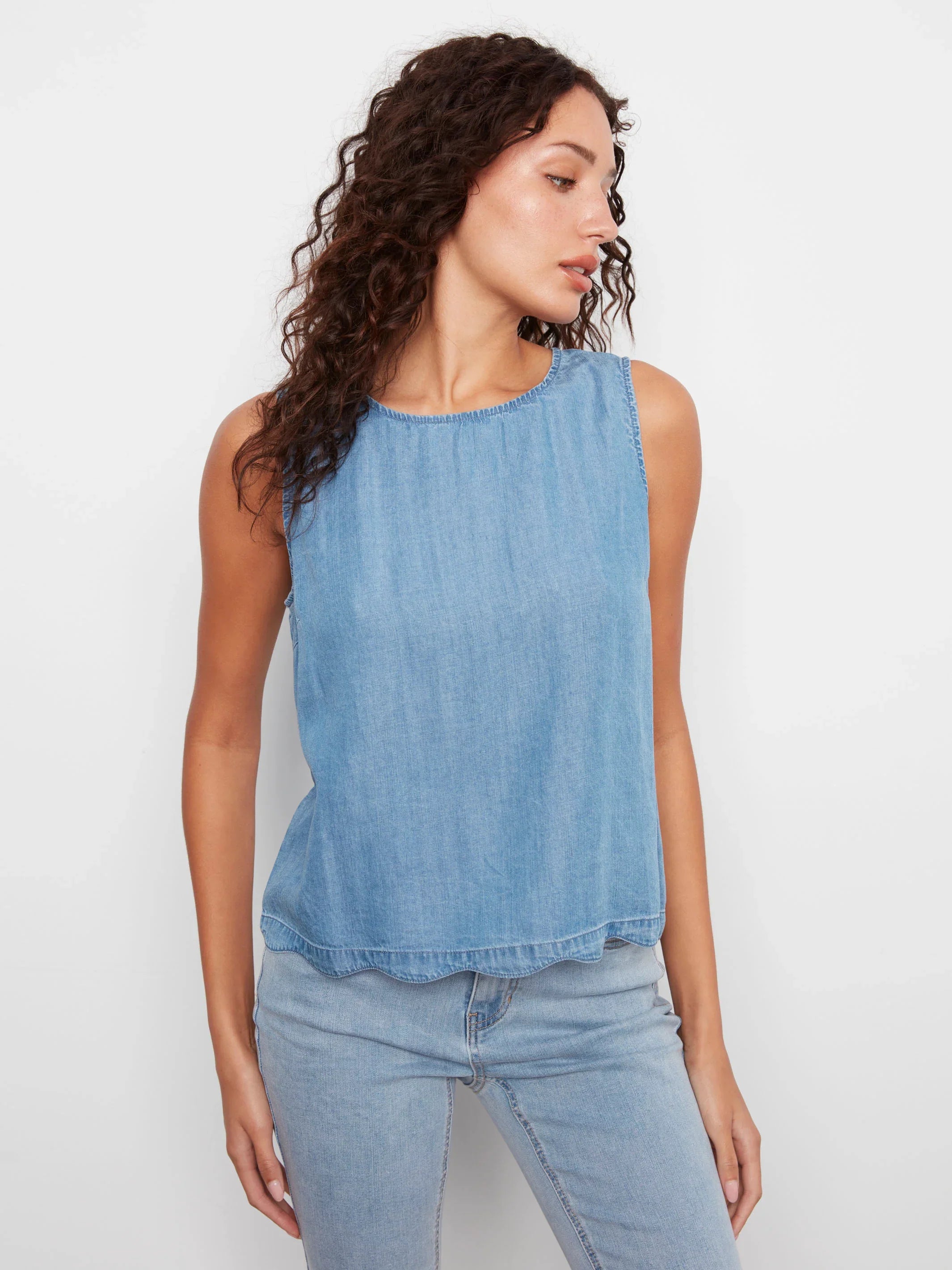 Sleeveless Scallop-Hem Top