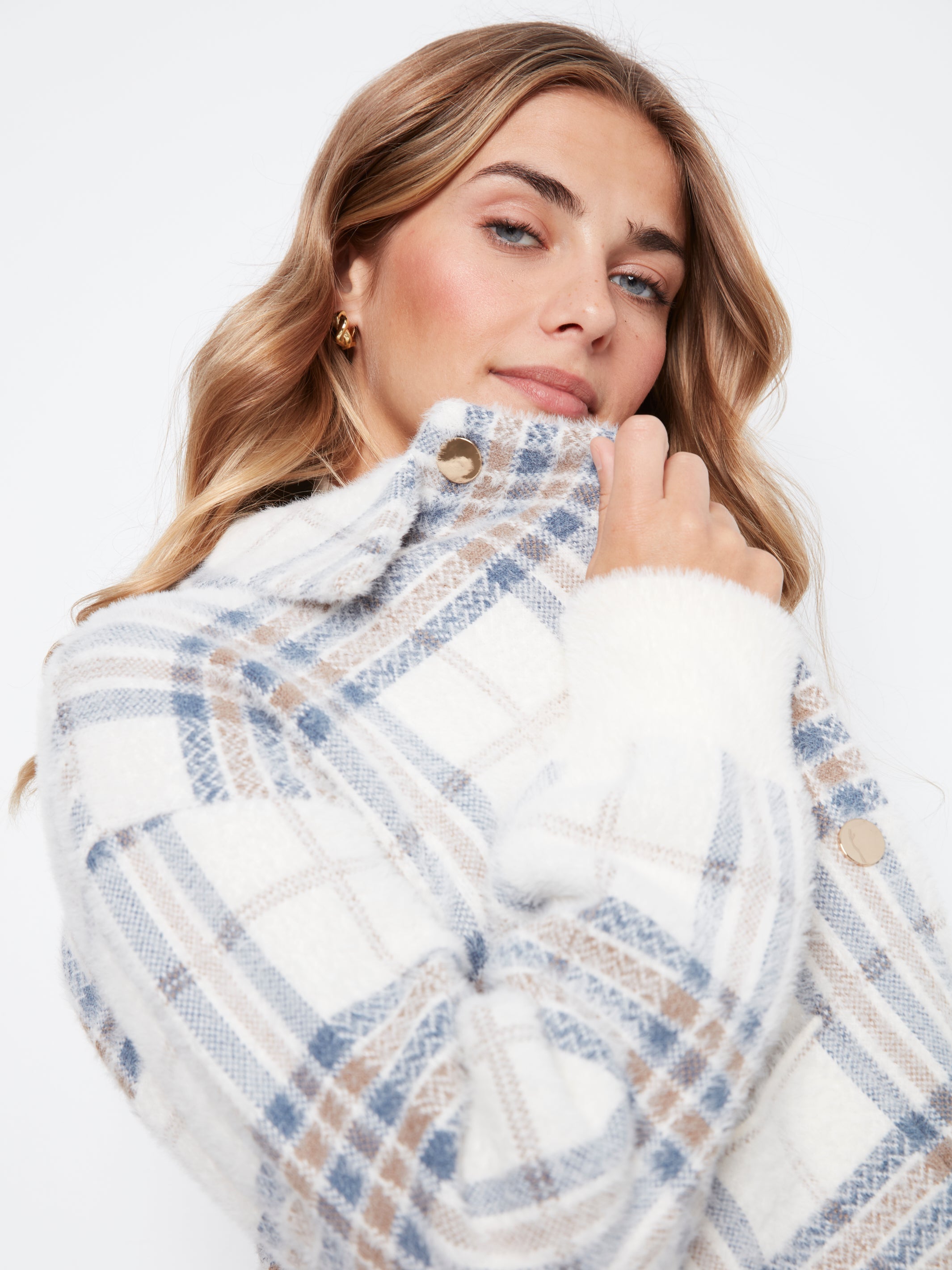 Short Plaid Knit Jacket