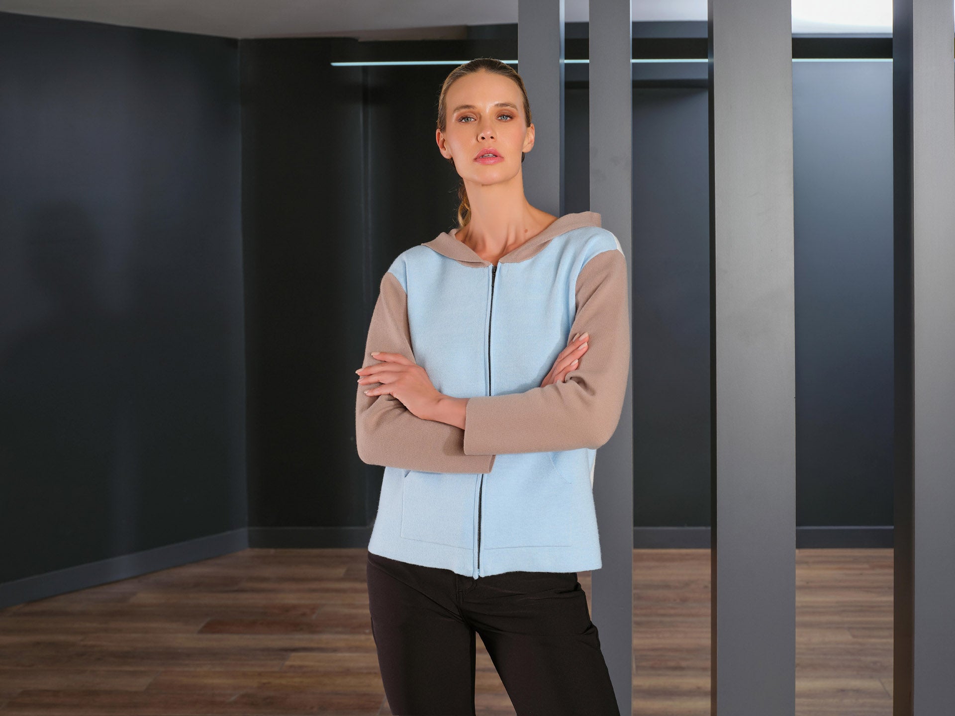 Dolcezza Full-Zip Hoodie With Front Pockets - Style 76303A
