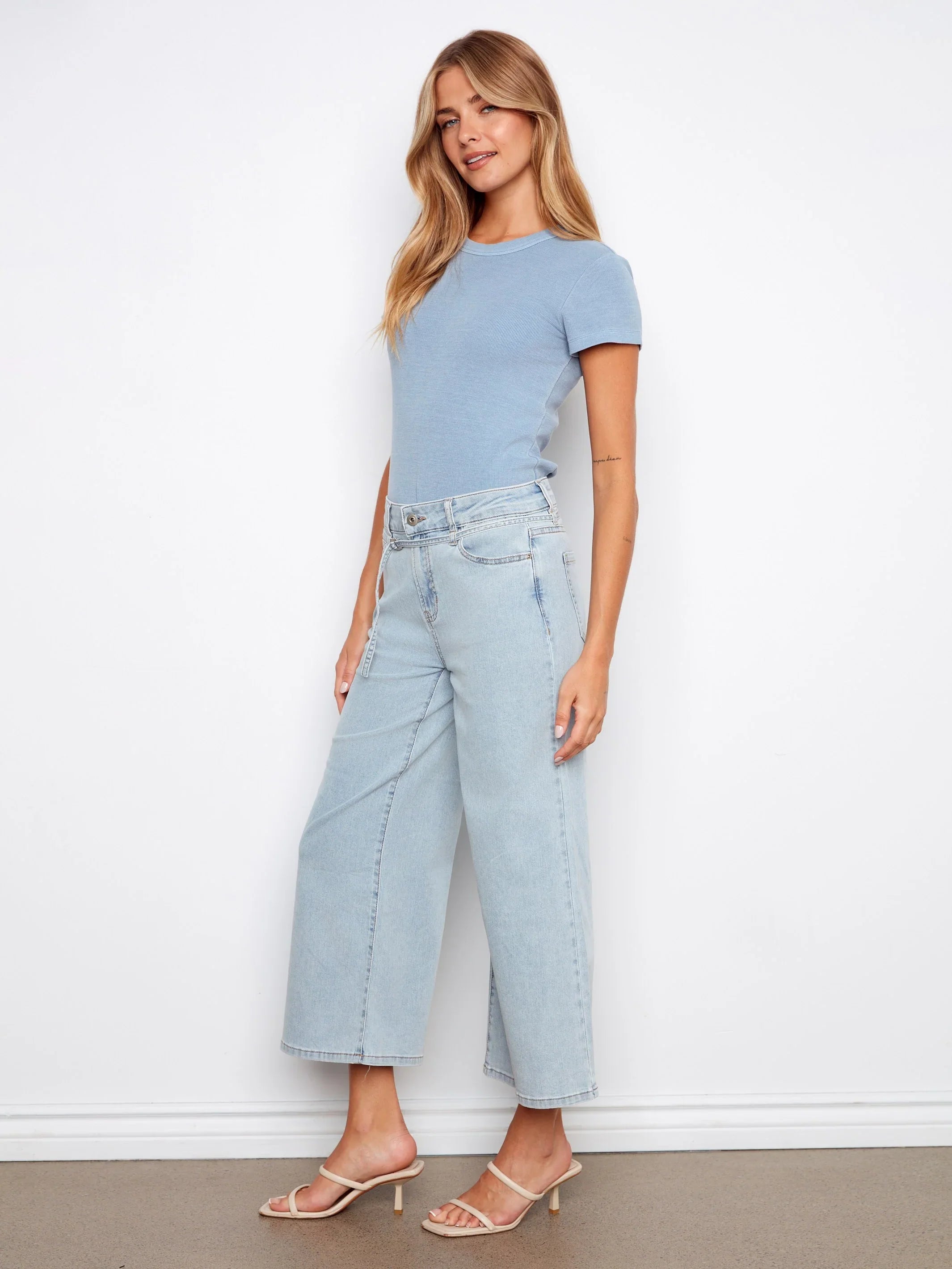 Wide-Leg Cropped Denim Pants