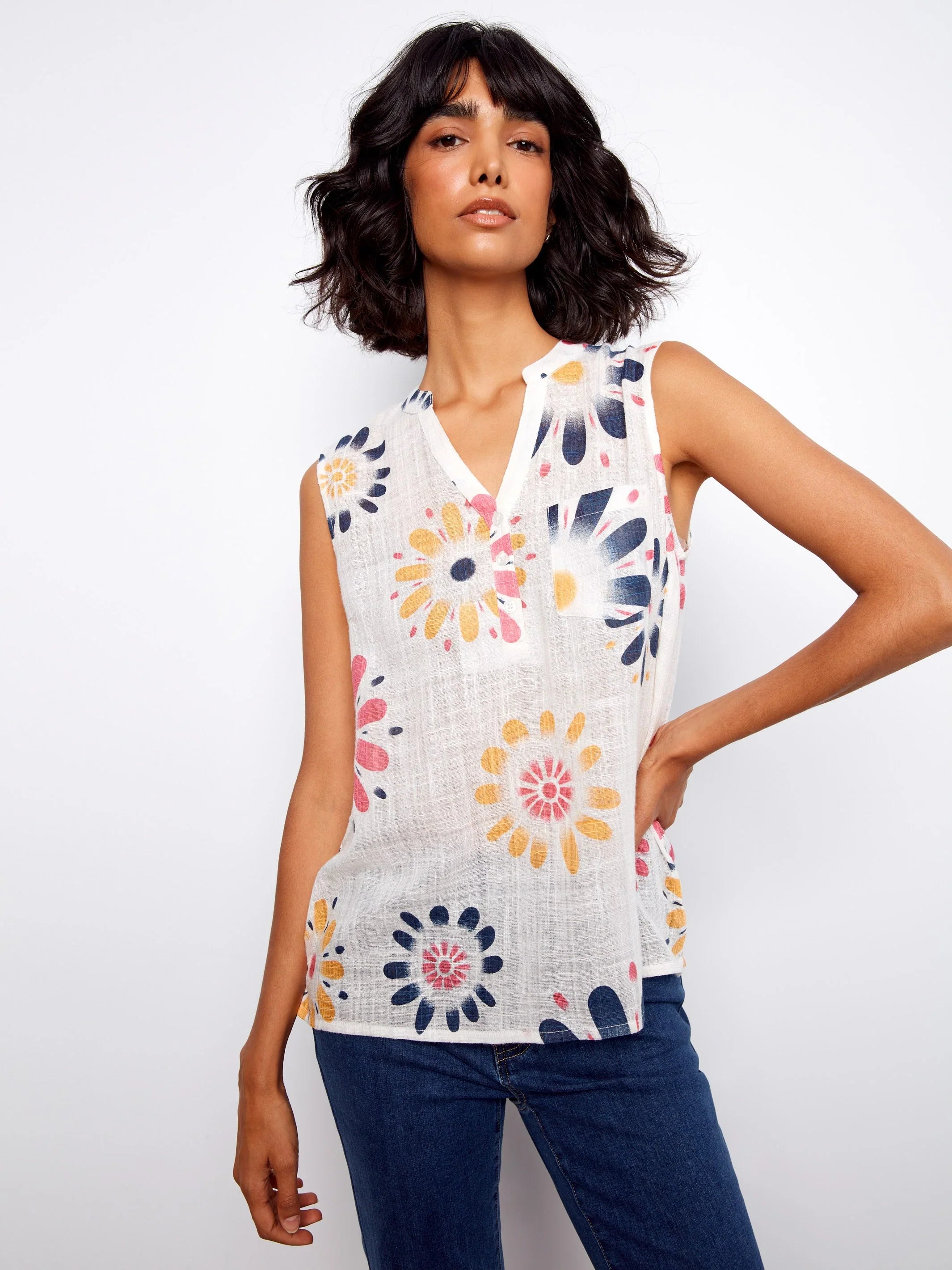 Printed Gauze Sleeveless Blouse