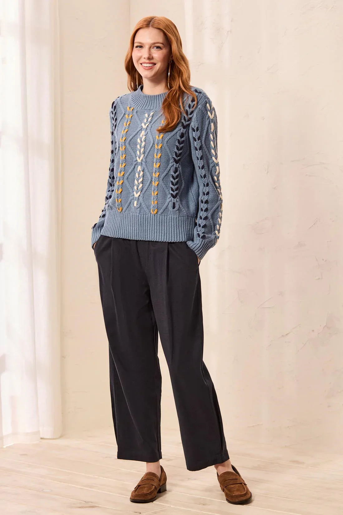 Contrast Lace-Up Cable Knit Crew Neck Sweater