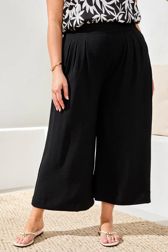 Airflow Pleated Pants With Elastic Waistband