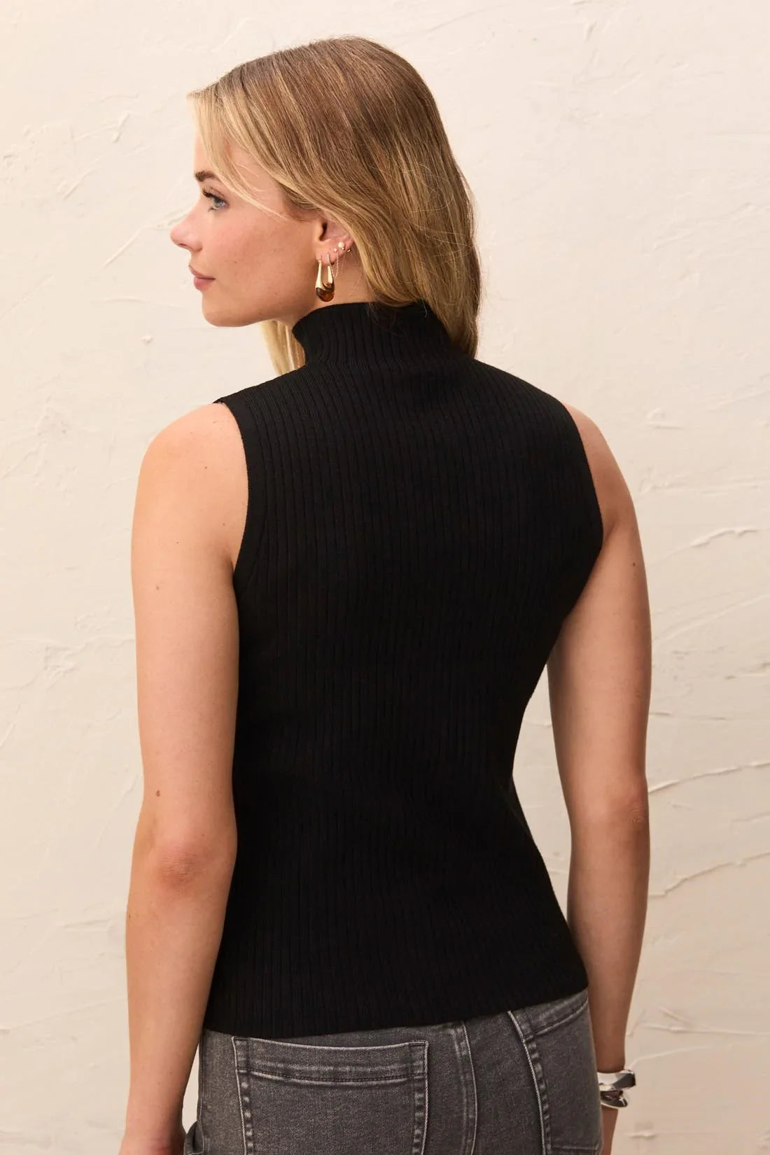 Tribal Sleeveless Funnel Neck Tank - Style 31240-835