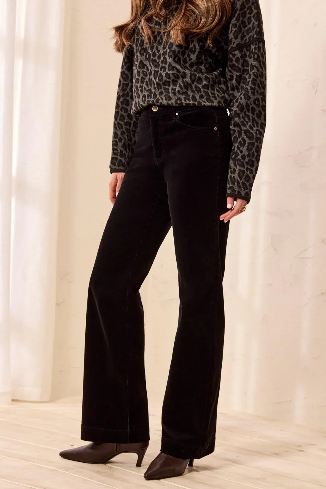 Tribal Fly-Front 5-Pocket Pant - Style 31670-3779